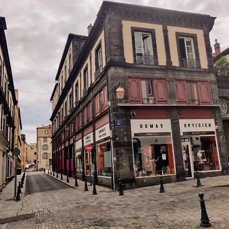 5 En Gasthuis Clermont-Ferrand
